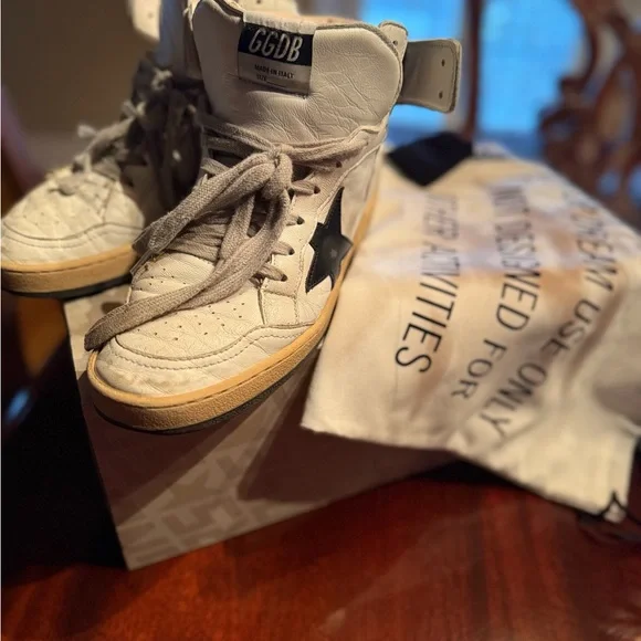 Golden Goose SKY STAR Sneakers, Women’s, size 38, shipped in original box!! - Picture 1 of 14